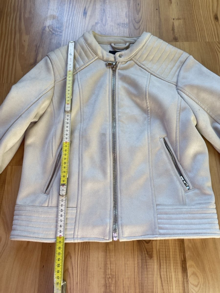 Tally Weijl Giacche: Kurzjacke beige Gr. m – Usato da Erschmatt venduto da Gragetsch 1