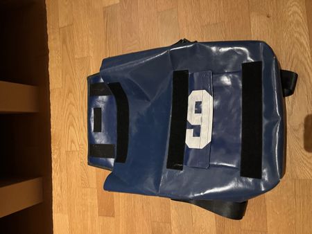 Freitag F13 TOP CAT blau mit Nummer neun gebrauchter Zusta