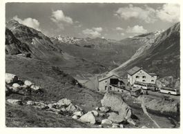 JULIER-PASS mit Hospiz, Postauto, Auto