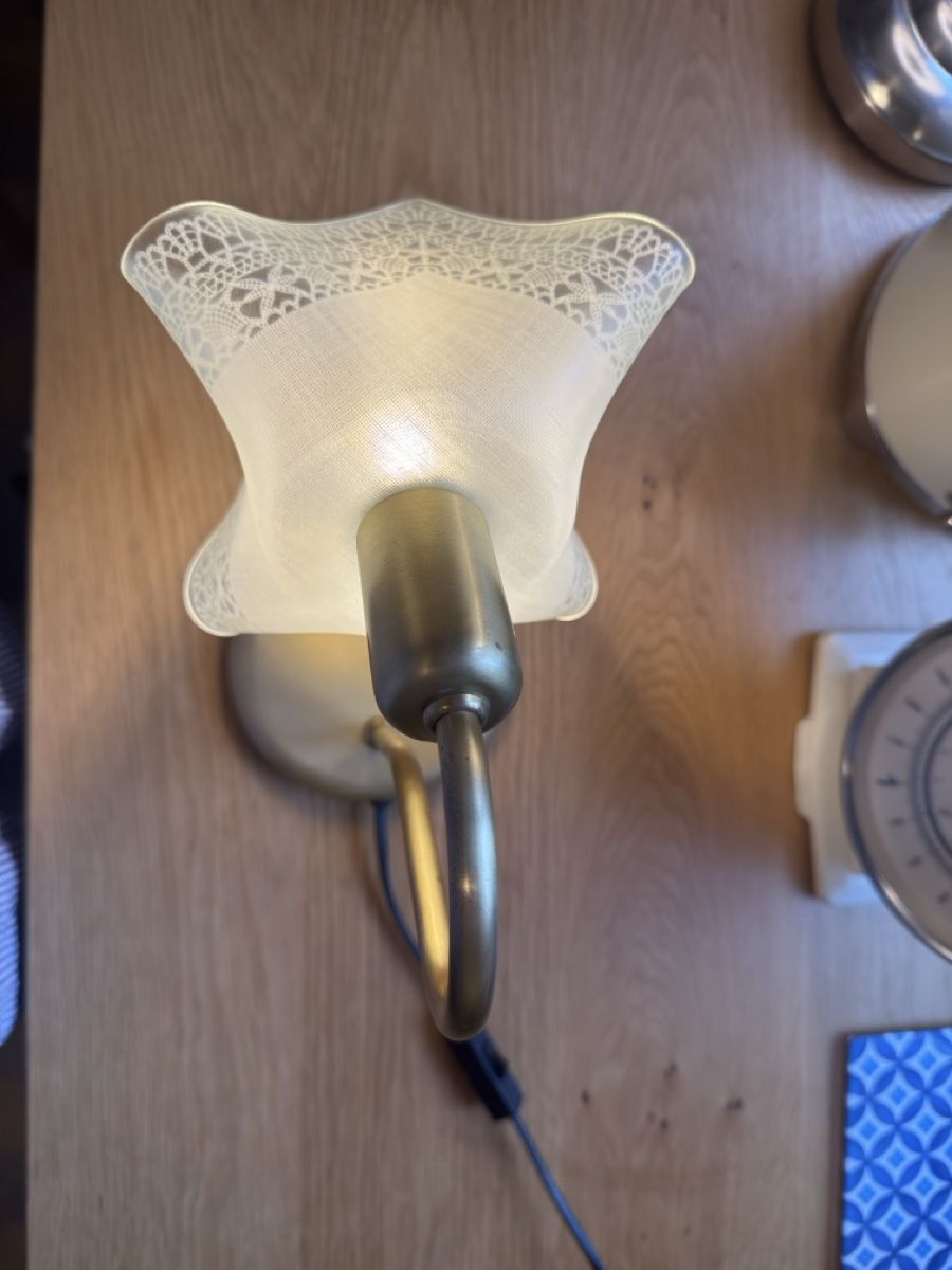 Lampes: Lace & Gold Table Lamp – D'occasion à Zürich par Elisabeth_Lefebvre 2
