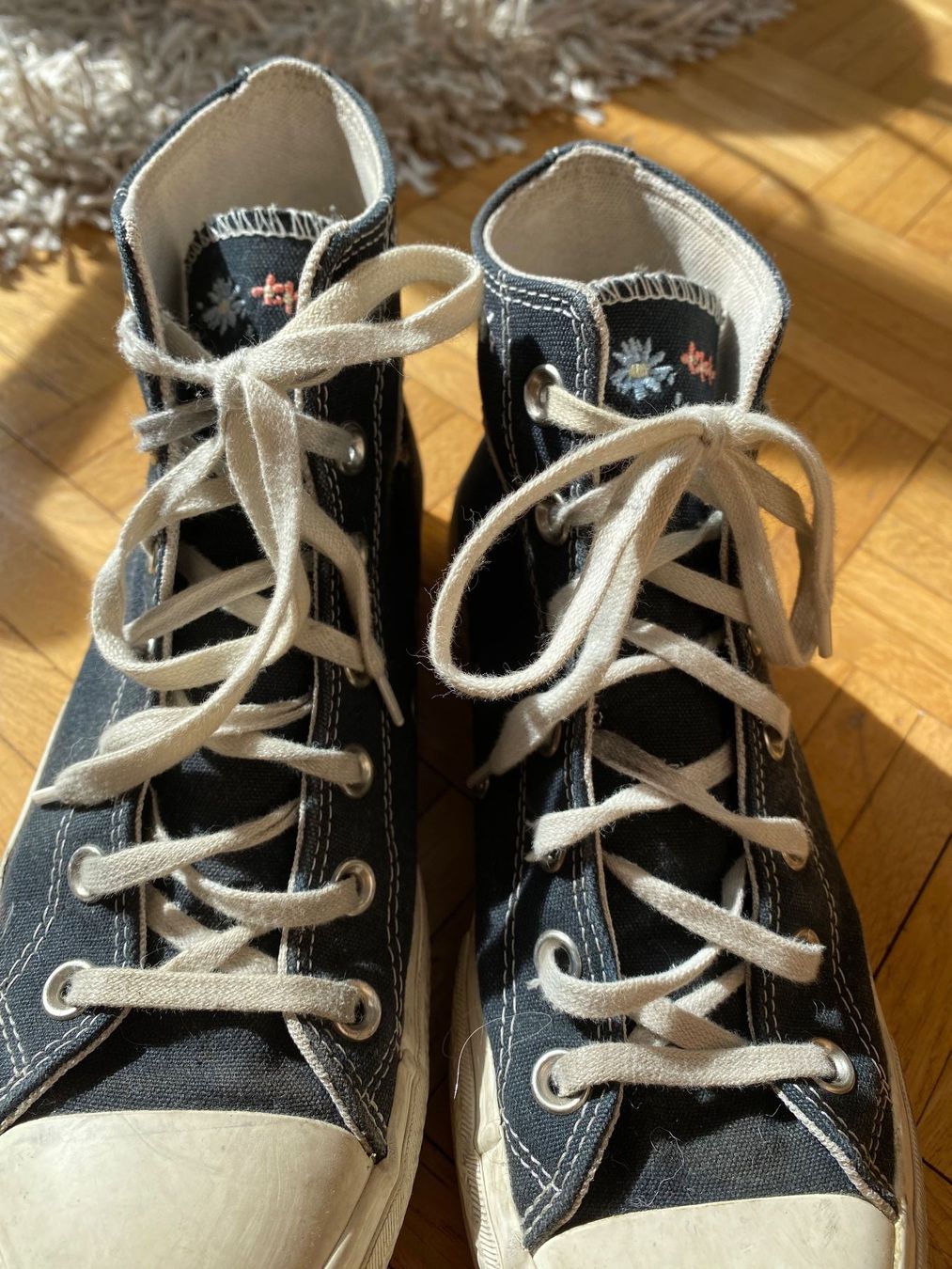 Converse Scarpe da donna: Converse mit Bestickung – Usato da Basel venduto da jubajub 2