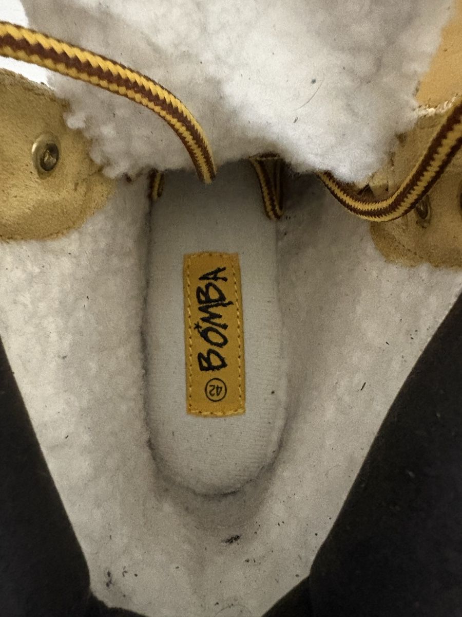 Scarpe da uomo: Winterschuhe BOMBA Größe 42 – Usato da Thun venduto da jeff070 6