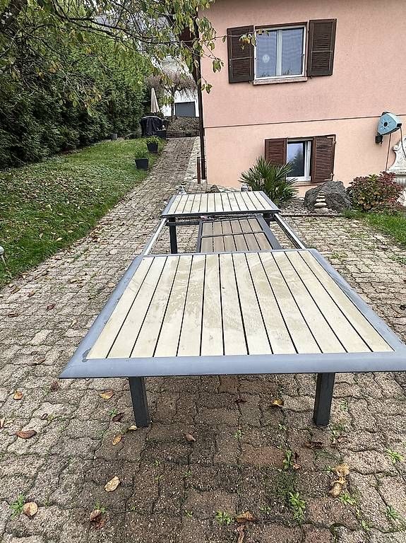 Set di tavolo e panche: Table extensible et 8 chaises – Usato da Penthaz venduto da Oceane40 2