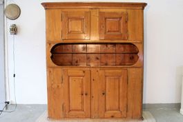 Buffet. Antik in SUPER Zustand.