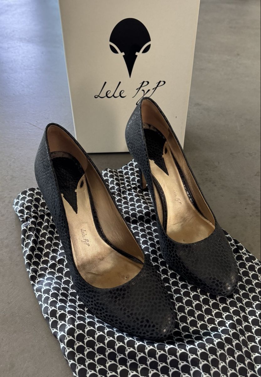 Scarpe da donna: Lele Pap Pumps Leder Gr. 40 Schwarz – Nuovo (secondo la descrizione) da Oberrieden venduto da Bergsteiger67