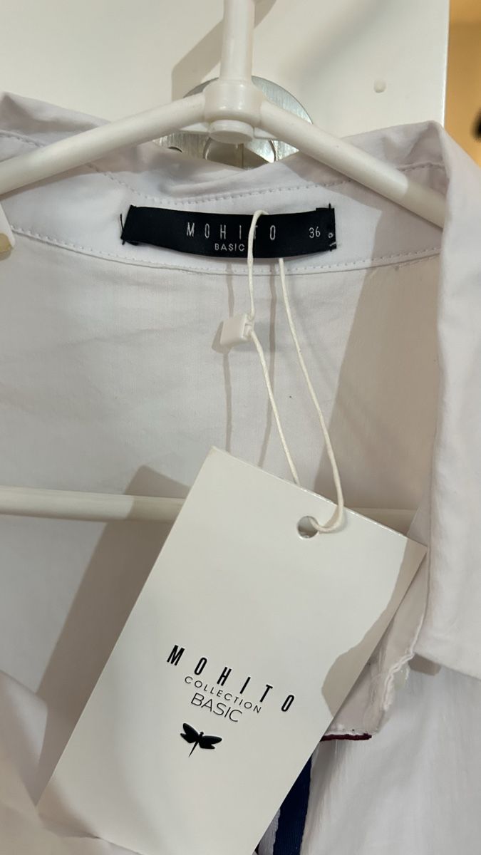 Camicette: New white blouse – Nuovo e nell'imballaggio originale da Zürich venduto da gol_zrr2 2