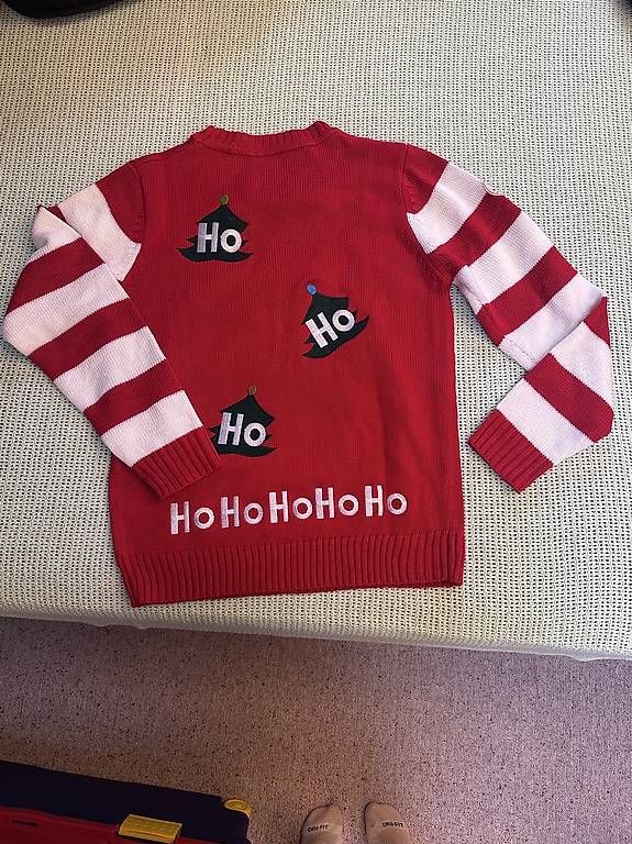 Maglioni & Felpe: X-mas Pullover – Usato da Zell ZH venduto da NIGUL 1