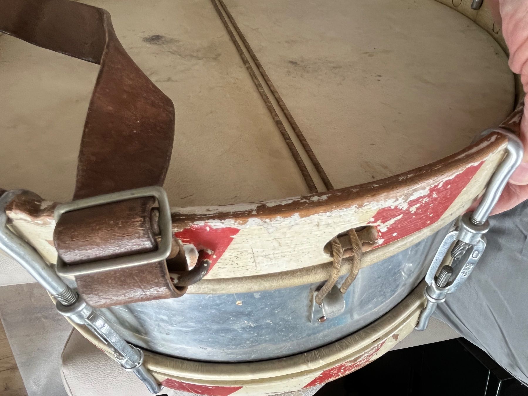 Schweizer Armee Musikinstrumente: Militär Trommel (1913?) – Gebraucht aus Hinterkappelen von  8