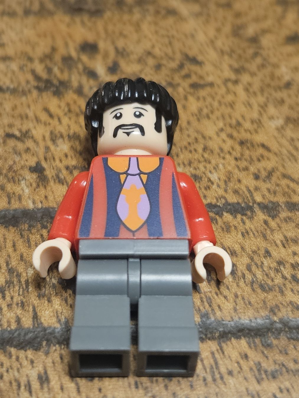 Lego Kit di costruzioni: lego figurine The Beatles - Ringo idea028 – Usato da Confignon venduto da Ecrofigs