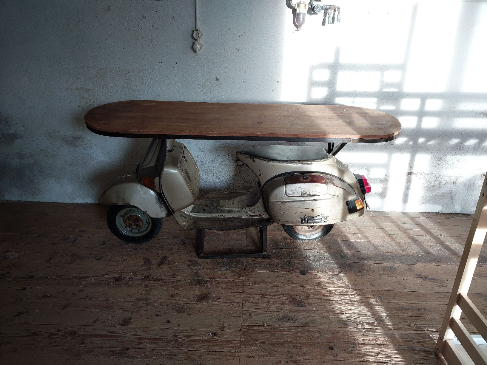 Tavoli: Tisch Vespa – Usato da Buchs ZH venduto da Fabian8107 6