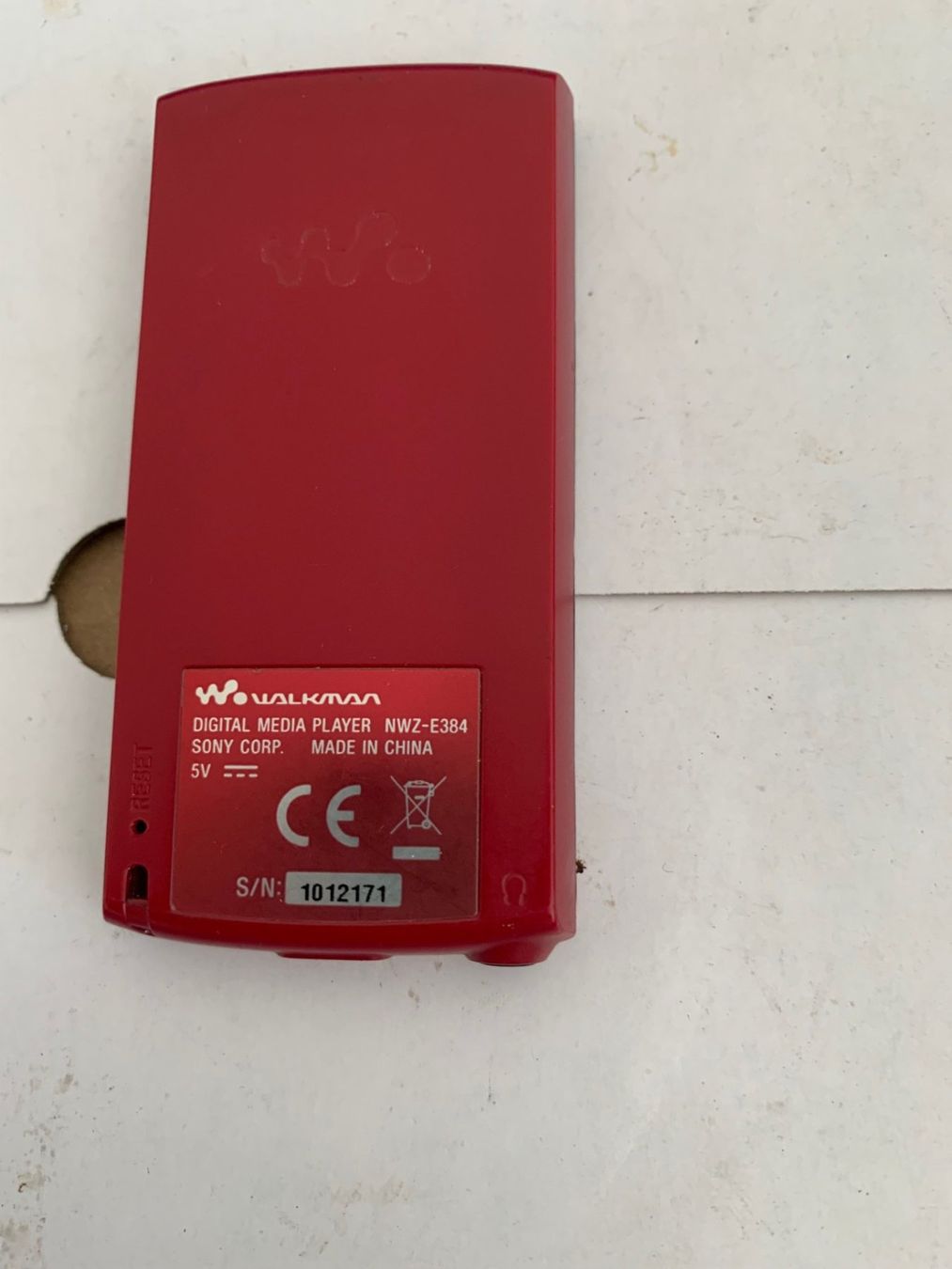 Sony Tragbarer Mediaplayer: Sony Walkman NWZ-E384 Digital Player rot – Defekt aus Emmen von newdeal1970 3