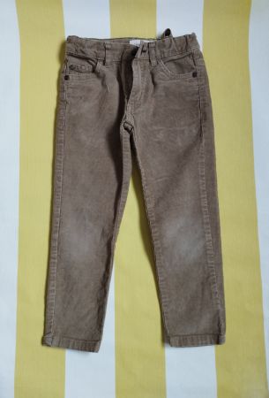 Hosen größe 4 - 5 Jahre