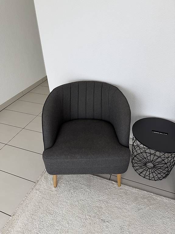 Poltrone: 2 fauteuils - gris foncé – Usato da Moudon venduto da Shiti10 1