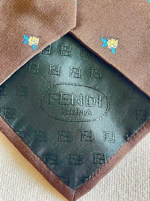 Fendi Krawatten: Fendi Krawatte – Gebraucht aus Arlesheim von cocoandco 3