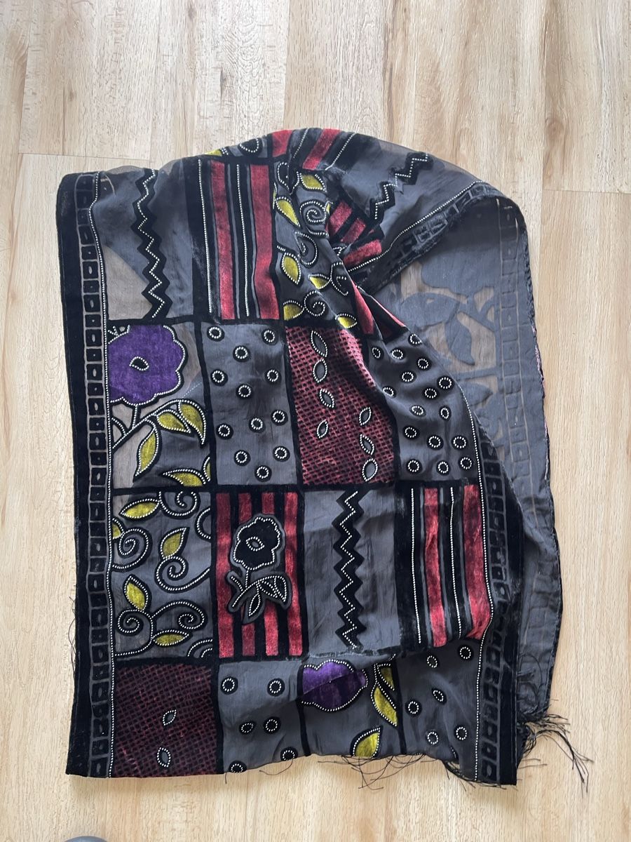 Foulard & Sciarpe: Écharpe longue multicolore soie / viscose comme neuve – Nuovo (secondo la descrizione) da Kloten venduto da Vermicelles 9