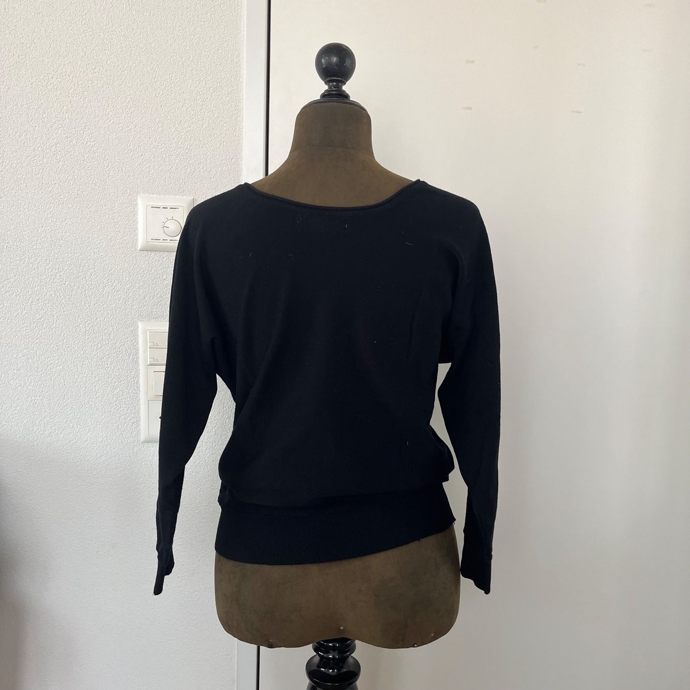 Guess Maglioni & Felpe: Guess Pullover – Usato da Zug venduto da Grc999 2