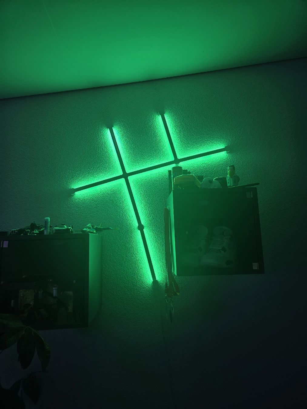 Nanoleaf Lampade: Nanoleaf Lines – Usato da Konolfingen venduto da Siggi_wulle 1