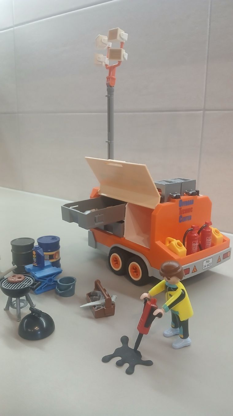Playmobil Giocattoli: Playmobil remorque de chantier  – Usato da Romainmôtier venduto da PanPan 2