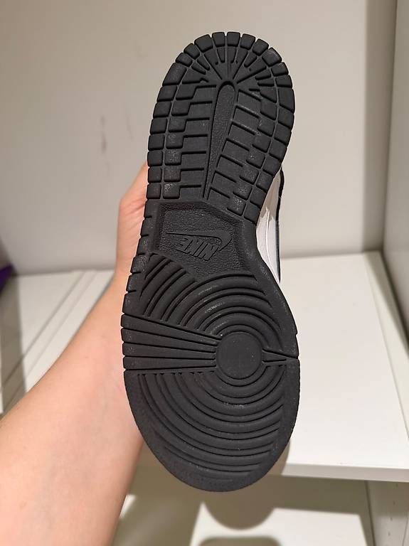 Scarpe da uomo: Nike Dunk low Black & White – Nuovo e nell'imballaggio originale da Zürich venduto da nic_c8k6 2