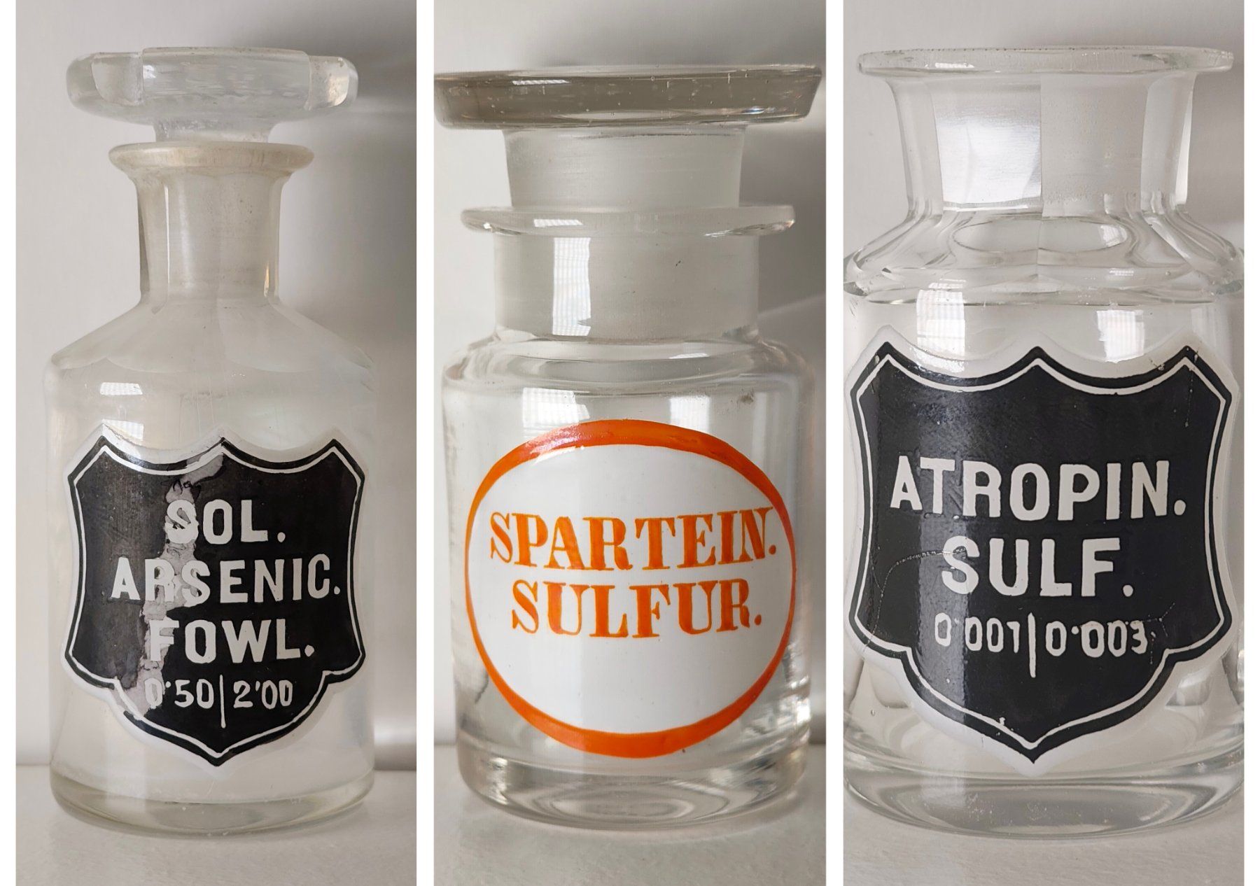 Matériel de laboratoire: 3 Apothekerflaschen Um 1900 – Défectueux à Monthey par 19_karen_84