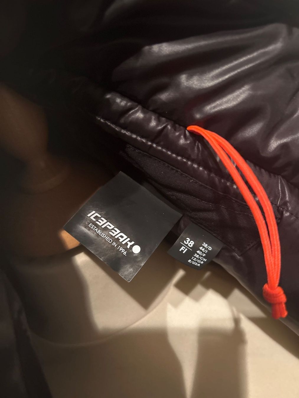 Jacken: Winter Jacke GrM – Gebraucht aus Feuerthalen von Anna_Swift 7