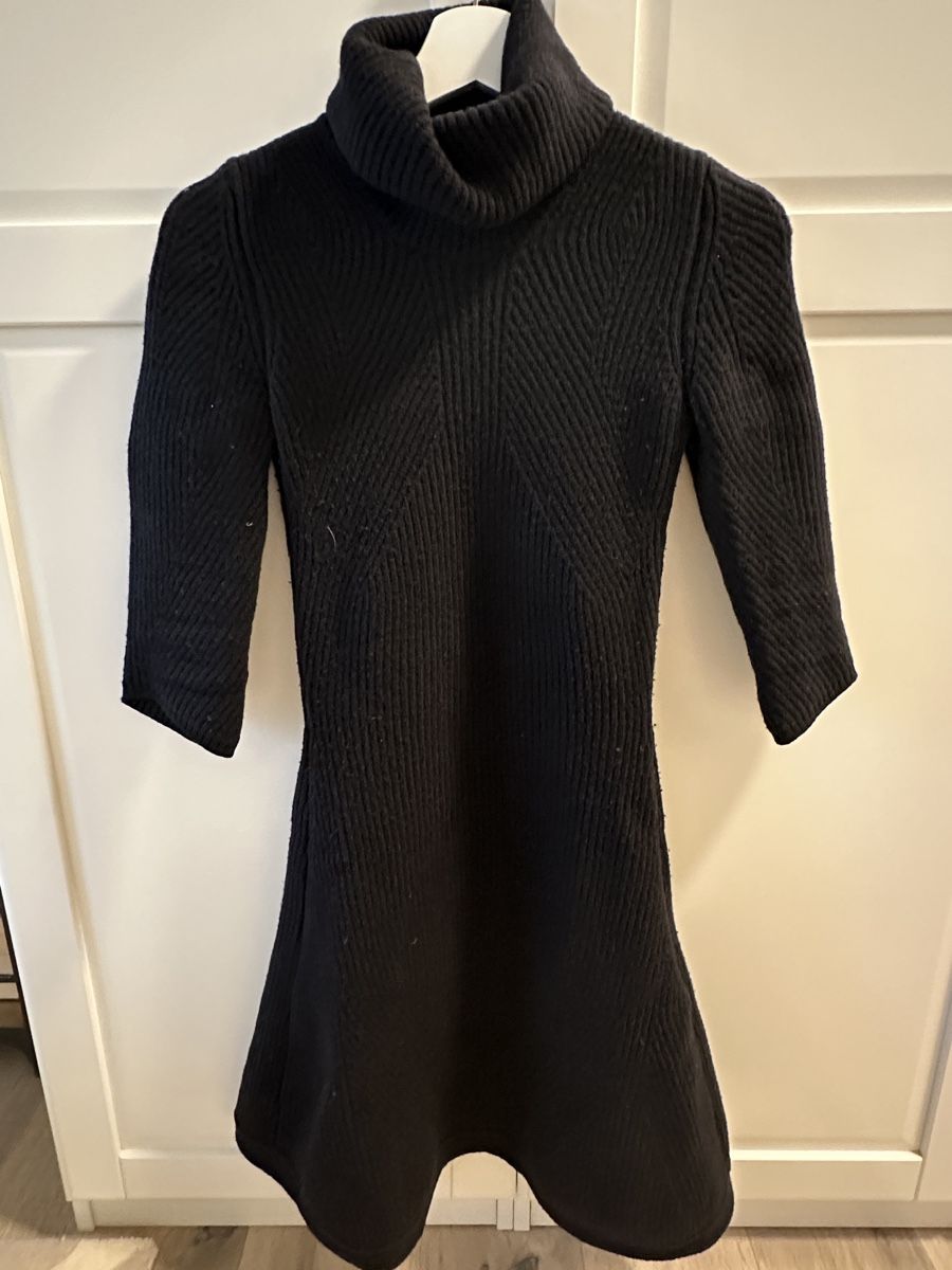 Vestiti: Dsquarer wool dress – Usato da Fällanden venduto da jen_5rbs