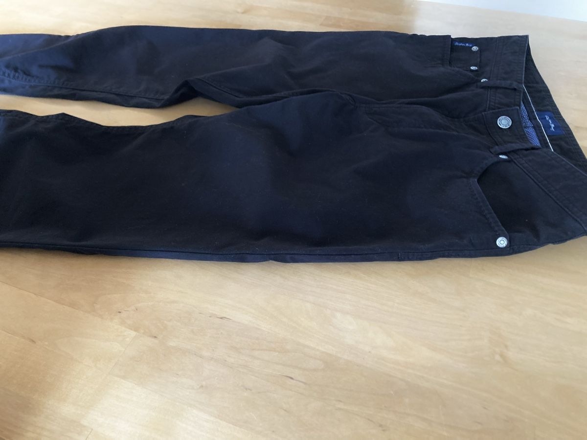 Jeans: Neue Herren-Jeans schwarz. Gr. 33 – Nuovo (secondo la descrizione) da Oberrieden venduto da Garten114 1