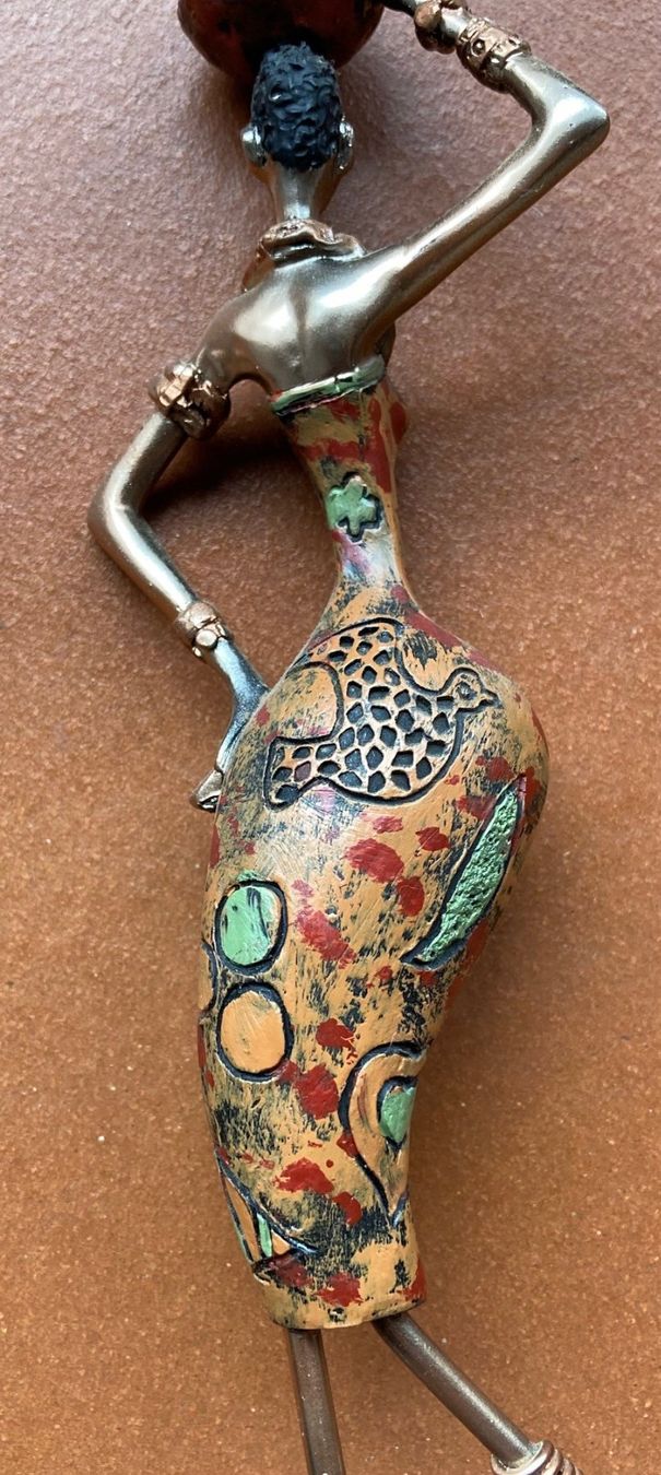 Statuette: Afrikanische Figur – Nuovo (secondo la descrizione) da Orselina venduto da Vrenegonde 5