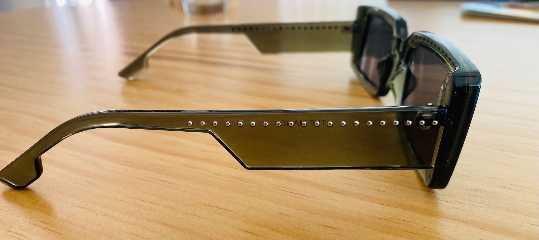 Occhiali & Lenti: Sonnenbrille Damen Komono – Usato da Siegershausen venduto da Minneola 2