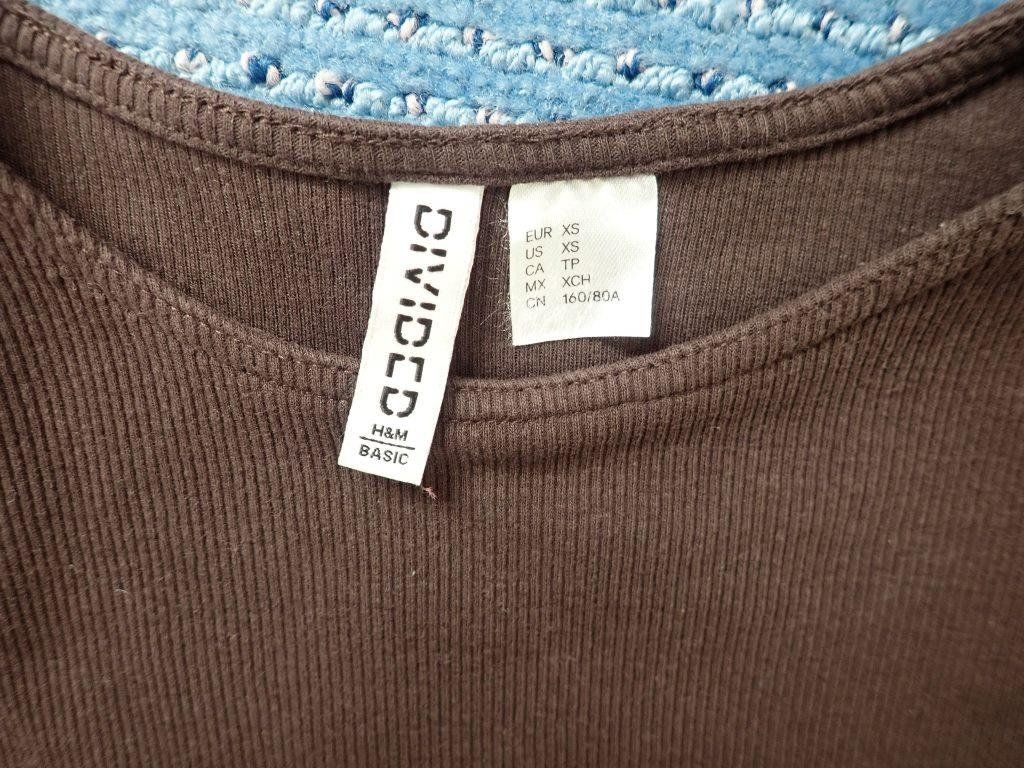 H&M Camicette, T-shirt & Top: 2 Tshirts Divided Grösse XS – Usato da Galgenen venduto da Marc98 1