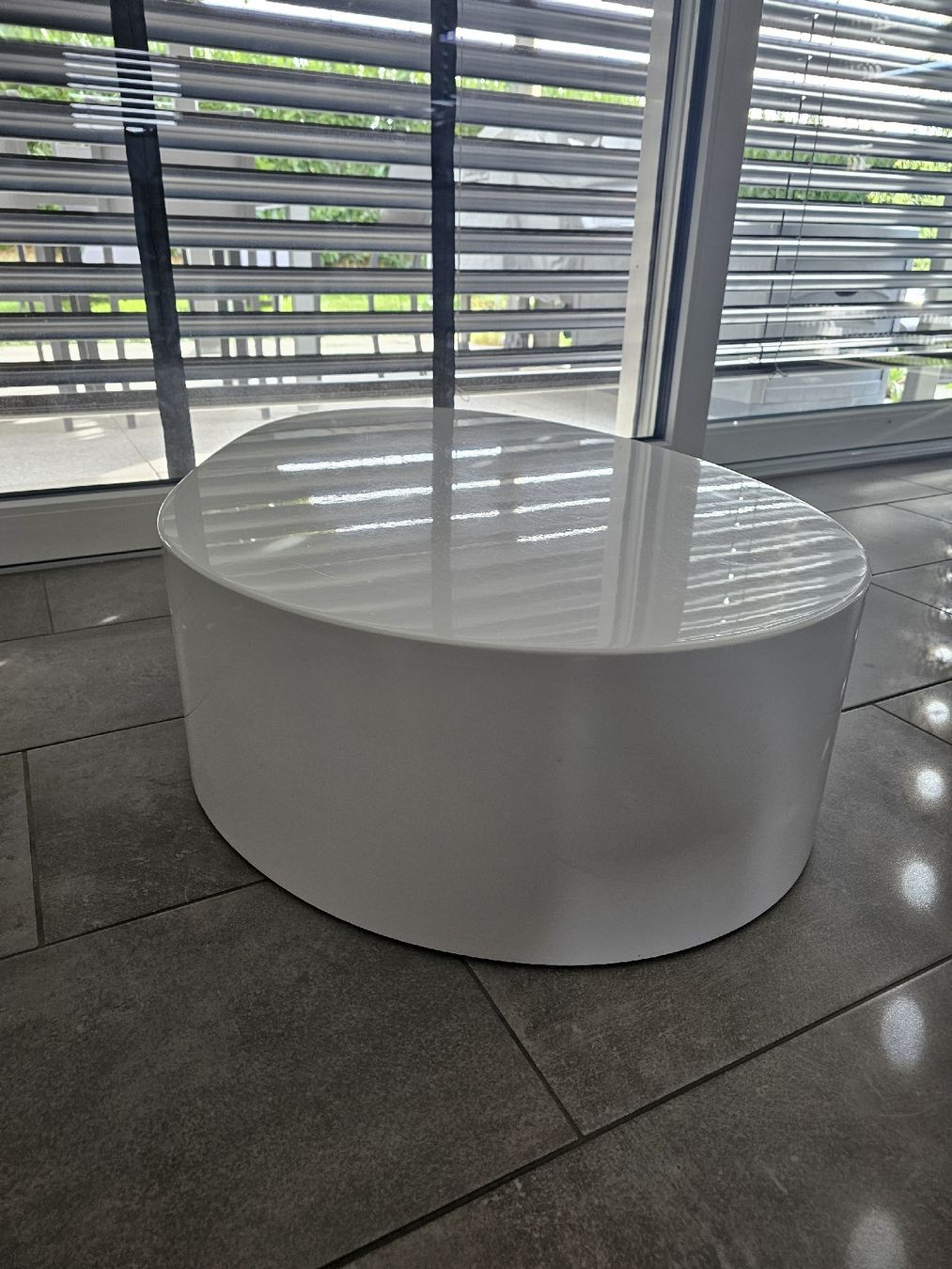 Tavoli: Table basse blanche design Ovale "Galet" 90x60x26cm – Usato da Epautheyres venduto da nico846 1