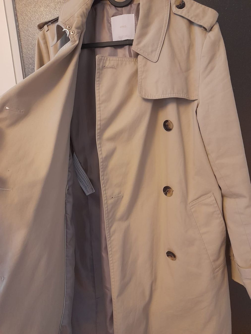 Mango Manteaux: trench coat mango – D'occasion à Genève par gal_x6ln 1
