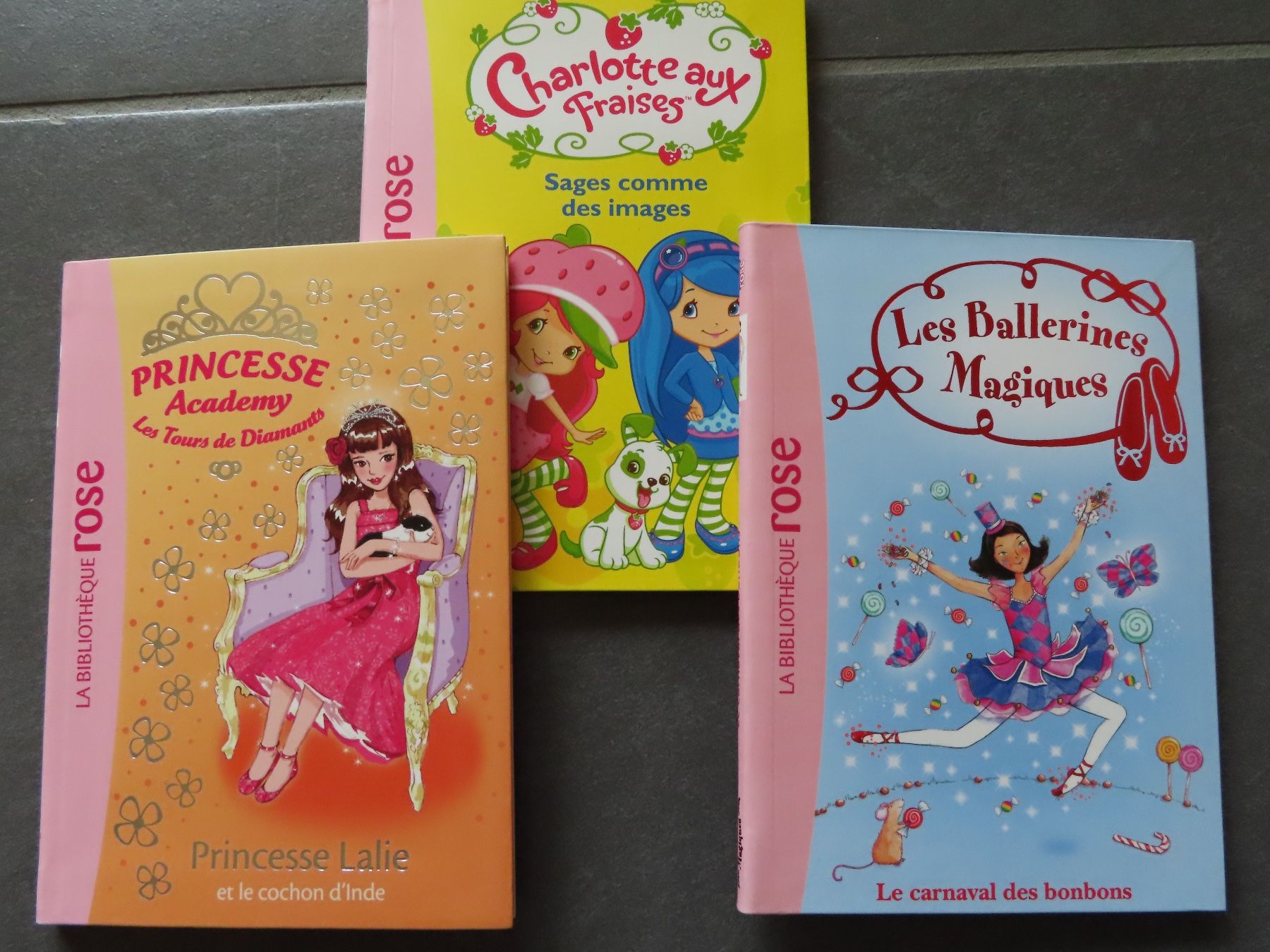 Libri: 5 livres "princesses..." 6-8ans ***NEUFS*** – Nuovo (secondo la descrizione) da Wallenried venduto da Asyano 2