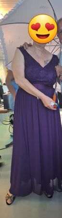 Elegantes Abendkleid violett