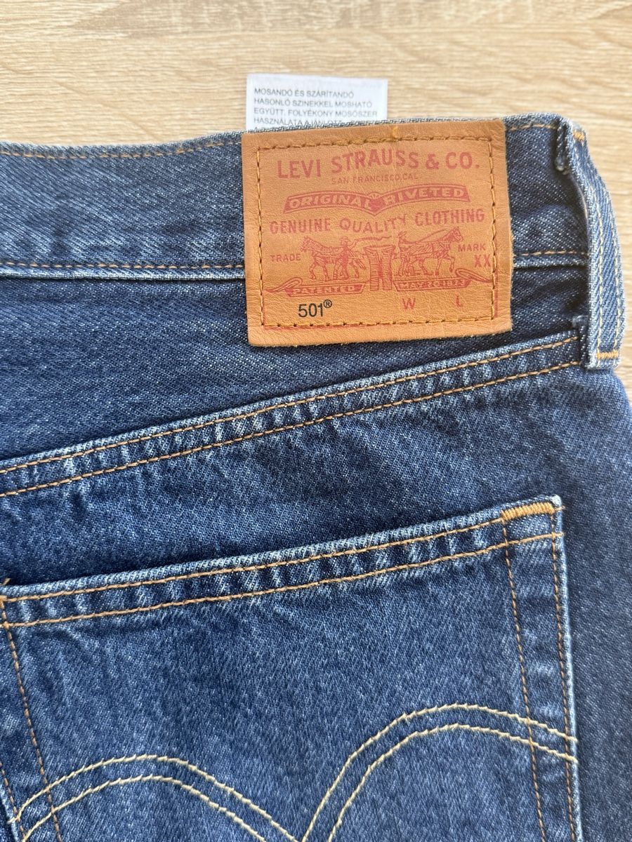 Levi's Jeans: Levi's 501 Denim Shorts W31 – Usato da Winterthur venduto da -BeHappy24- 5