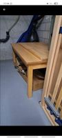 Holztisch massiv naturfarben gebrauchter Zustand