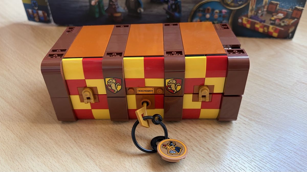 Lego Giocattoli: LEGO Harry Potter 76399 Hogwarts Magical Trunk – Usato da Walenstadt venduto da Smokyboy 5