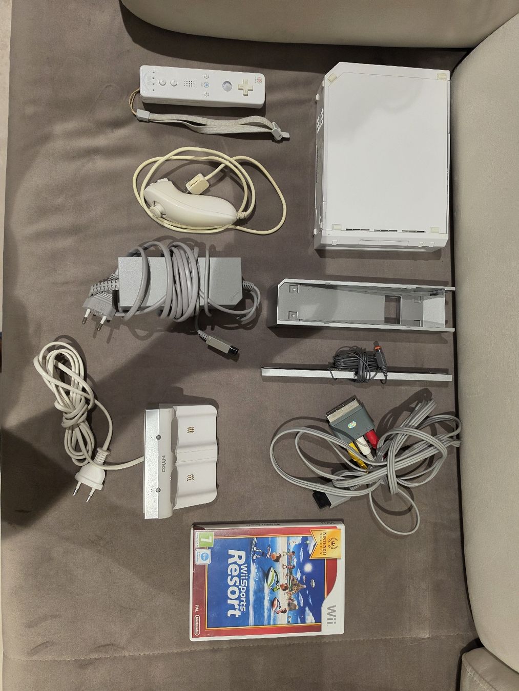 Nintendo Console: Nintendo WII  – Usato da Däniken SO venduto da pet_hv5v