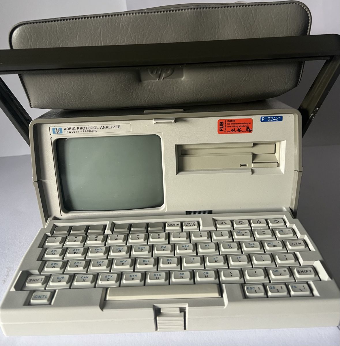Hewlett Packard Misurare: HP 4951C Protocol Analyzer inkl Tasche Kabel Disketten 18180 – Usato da Oberhofen Thun'see venduto da SwissTreasure
