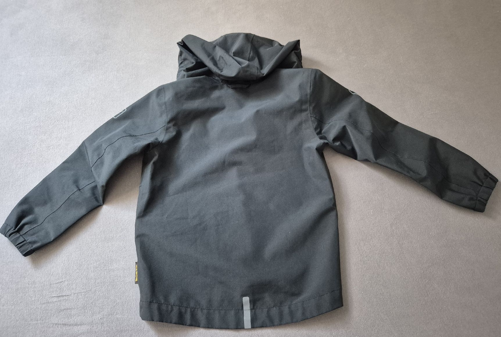 Jack Wolfskin Giacche & Cappotti: Jack Wolfskin Regenjacke Gr. 104 – Nuovo (secondo la descrizione) da Kreuzlingen venduto da sko_9v6b 2