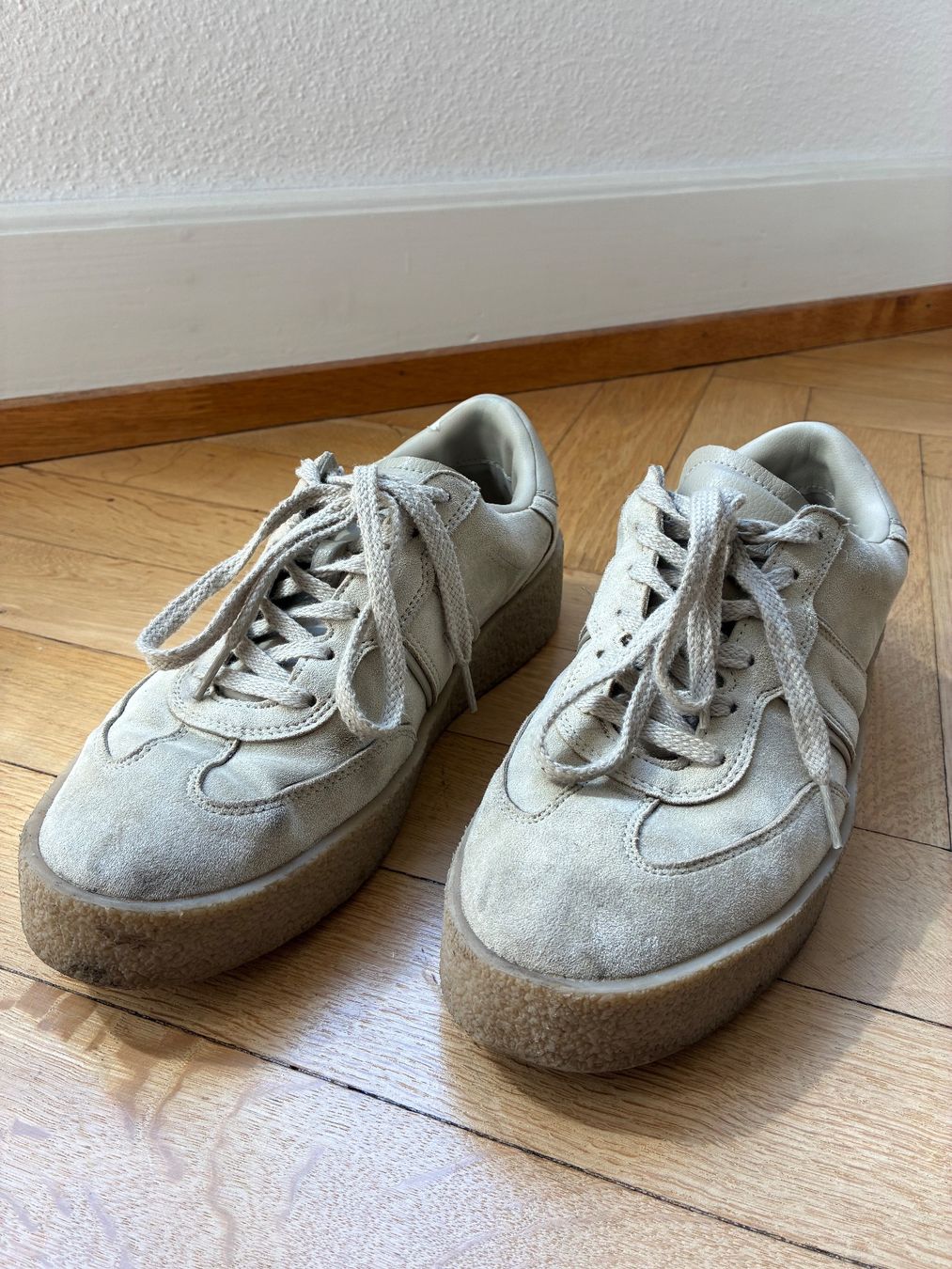 H&M Scarpe da uomo: H&M Sneaker beige - Grösse 44 – Usato da Basel venduto da Jannick_W