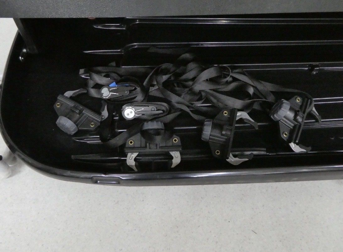 Thule Dachboxen: Dachbox Thule Pacific 200 – Gebraucht aus Winterthur von A_sa1 3