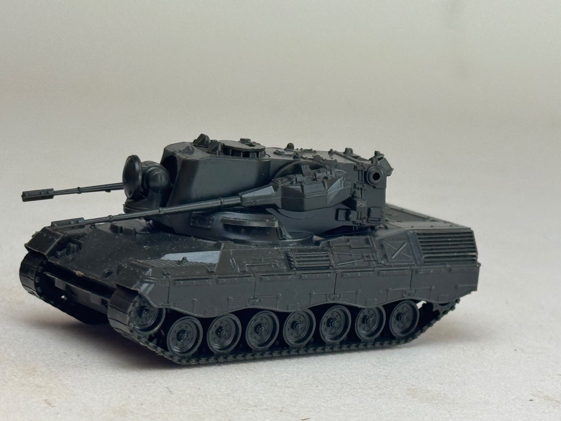 Modellautos: VE1- Roco Militär Leopard  Panzer – Gebraucht aus Elm von Wikmtz