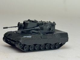 VE1- Roco Militär Leopard  Panzer
