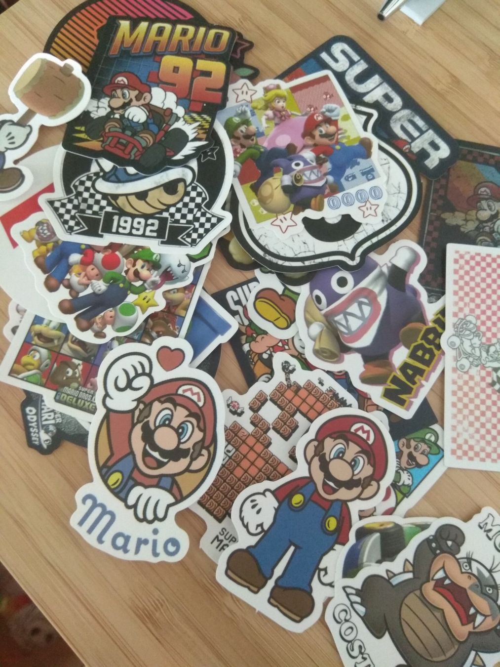 Sticker: Nintendo Mario Sticker Set – Nuovo e nell'imballaggio originale da Luzern venduto da _Lobster_