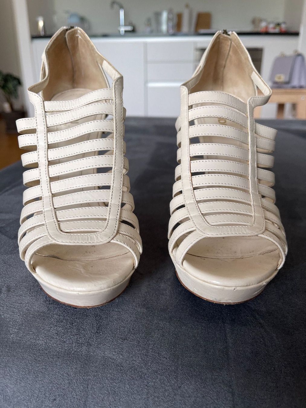 Fendi Scarpe da donna: Fendi shoes – Usato da Sorengo venduto da dis_tfq6 4
