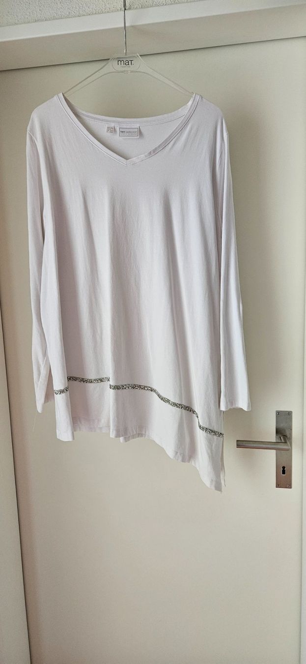 Maglioni & Felpe: Asymetrischer Pulli mit Glitzer in Weiss Gr. 44/46 – Usato da Zweidlen venduto da Shubli