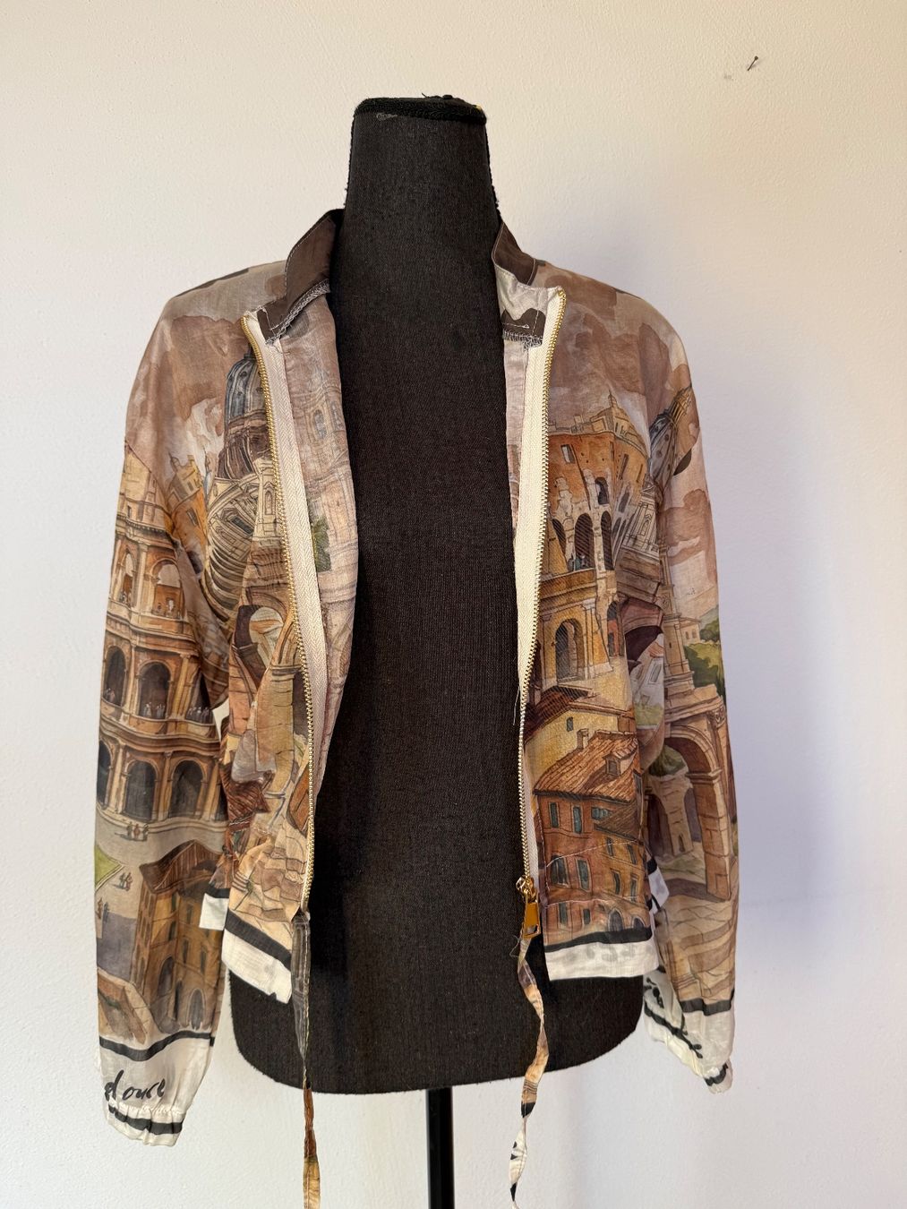 Vestes: Federleichte Lumberjacke aus Italien – D'occasion à Sigriswil par ck56