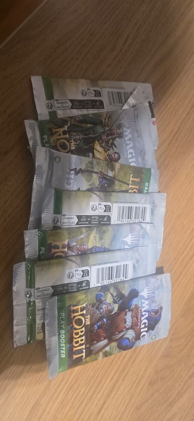 Spiele: Magic The Gathering - Hobbit - 105 Karten - MTG - ENG – Neu (gemäss Beschreibung) aus Bern von grammar00