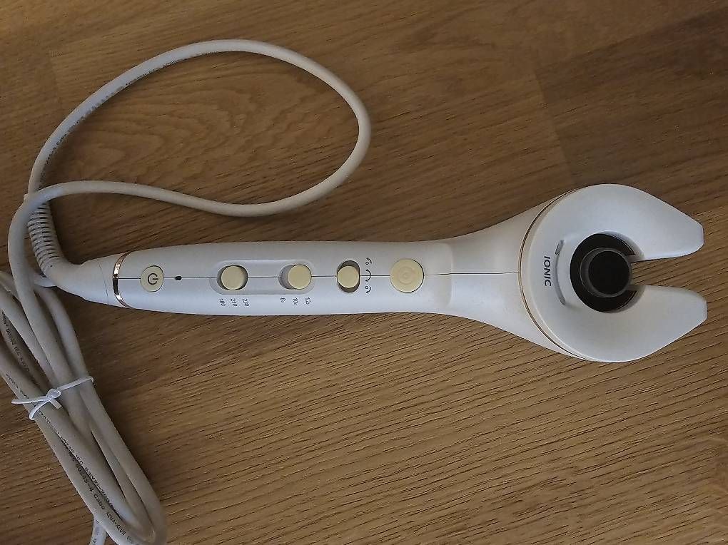 Lockenstäbe & Haarglätter: Haarlocker – Gebraucht aus Emmen von 4n_gi